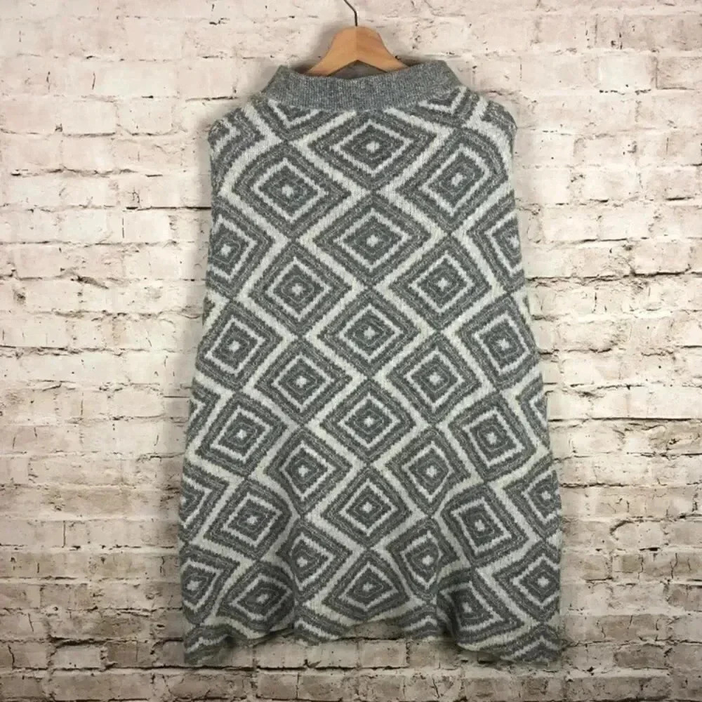 Anthropologie Moth Gray Ivory Wool Poncho Size XS - Picture 5 of 6